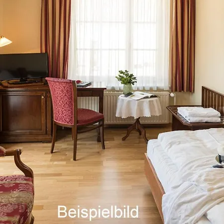 Goldener Ochs 4*